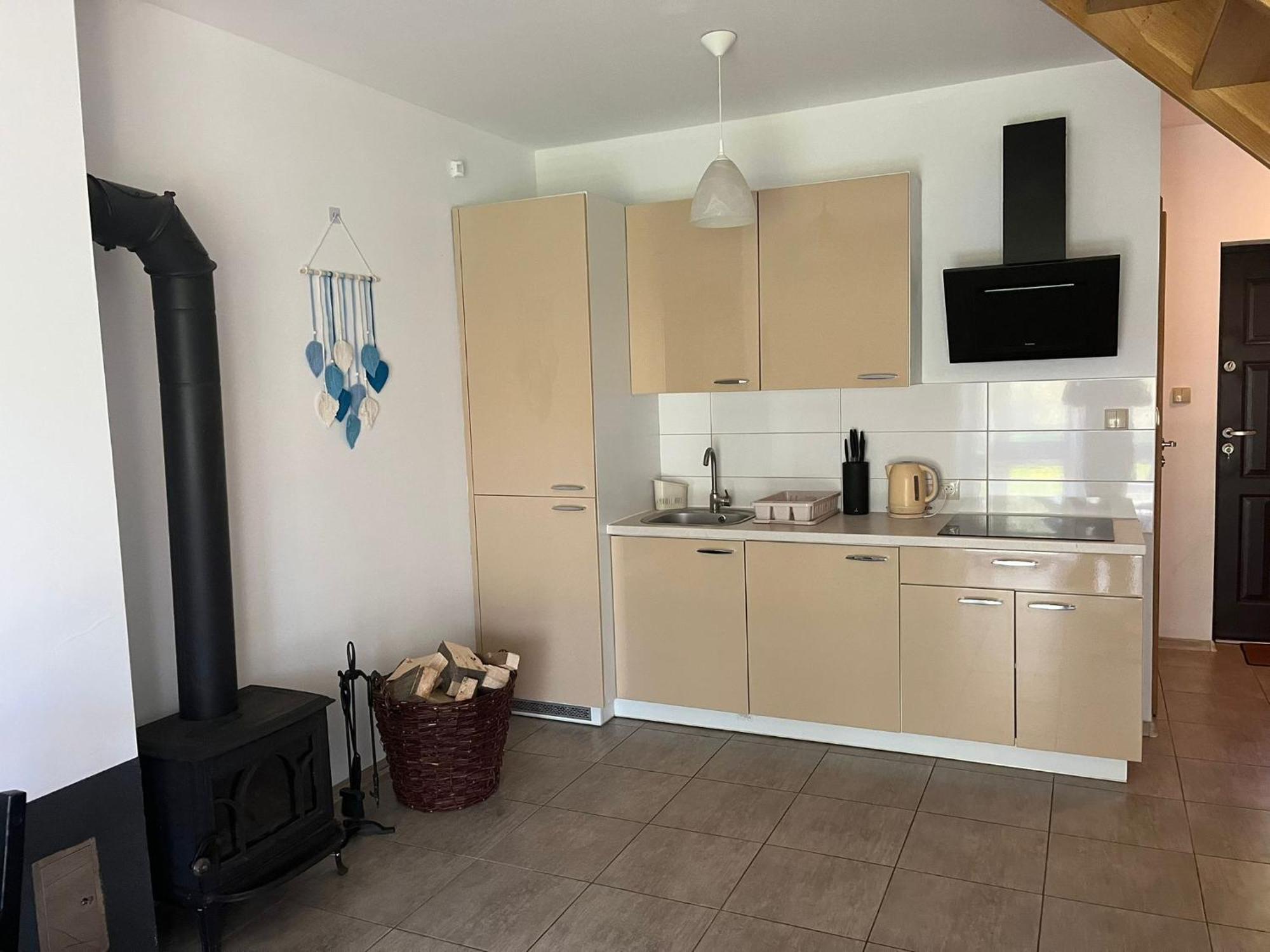 Apartamenty Adrenja 로비 외부 사진